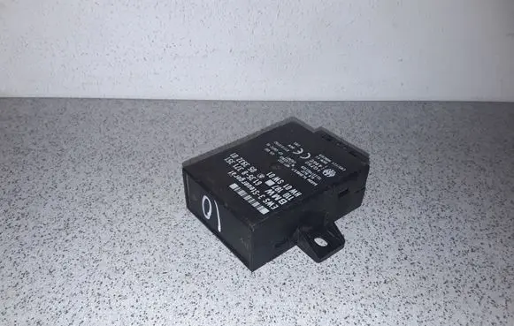 BMW 5 E39 Immobilizer control unit/module 613583671351 83671351