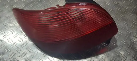 Peugeot 206 Rear/tail lights