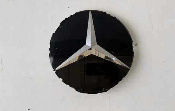 Mercedes-Benz E W213 Manufacturers badge/model letters 