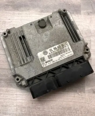 Volkswagen Touran II Engine control unit/module 03L906018DR 0281016900 03L907309R