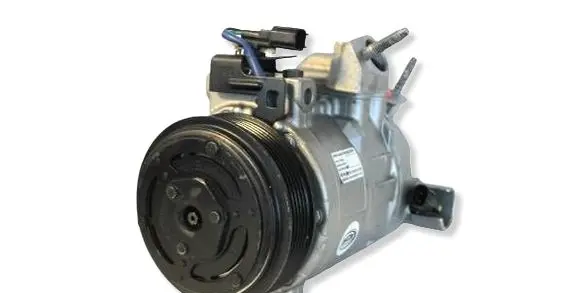 Ford Kuga II Air conditioning (A/C) compressor (pump) DS7H19D629HC