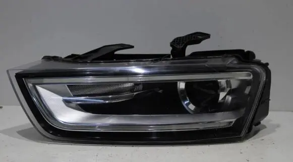 Audi Q3 8U Headlight/headlamp 8U0941043 7083110000 70831321