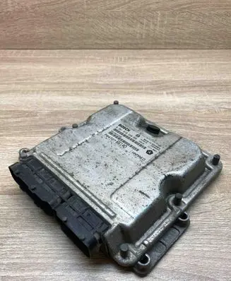 Chrysler Voyager Engine control unit/module ECU P04727661AD 0281010290