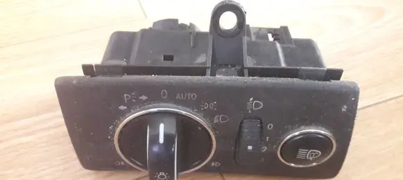 Mercedes-Benz E W211 Light switch 2115450204 04056010