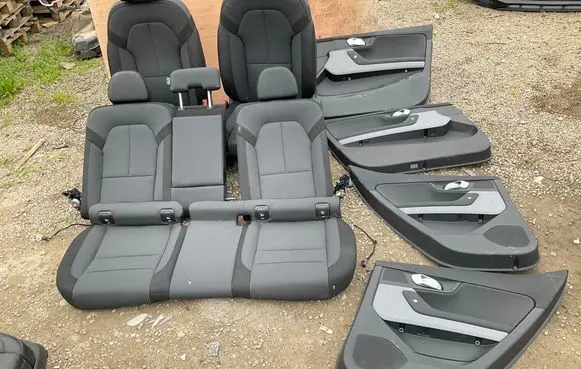 Polestar 2 Seat set 