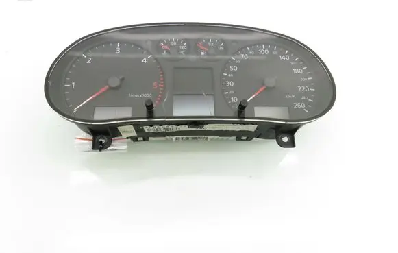Audi A3 S3 8L Speedometer (instrument cluster) 8L0920900E