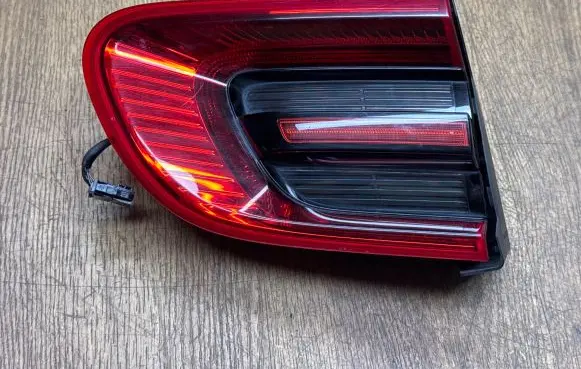 Porsche Macan (95B) Tailgate rear/tail lights 95B945093 01150003