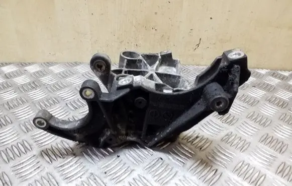 Audi A4 S4 B8 8K Power steering pump mounting bracket 059145169AE