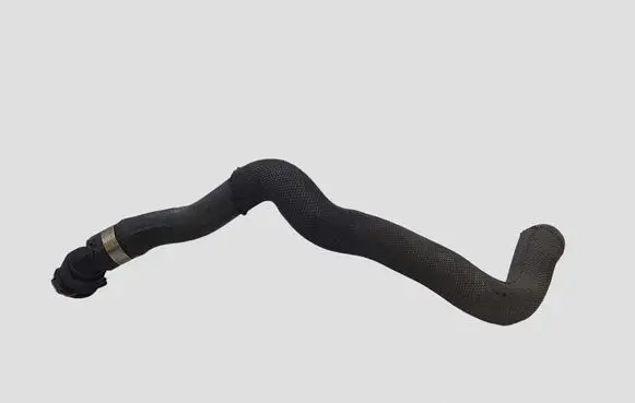 Volvo XC60 Engine coolant pipe/hose