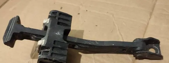 BMW 5 F10 F11 Front door check strap stopper 7182005