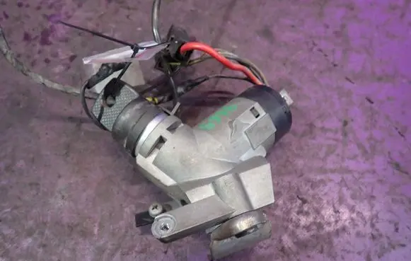 Mercedes-Benz Sprinter W901 W902 W903 W904 Ignition lock 