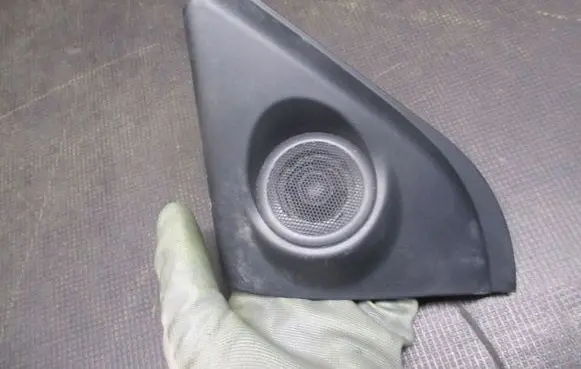 Ford Mondeo MK IV Front door high frequency speaker 