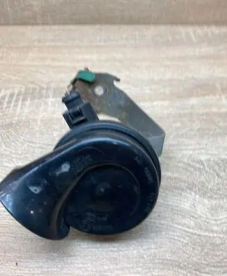 Volkswagen PASSAT B6 Horn signal 3C0951182 WithPlug