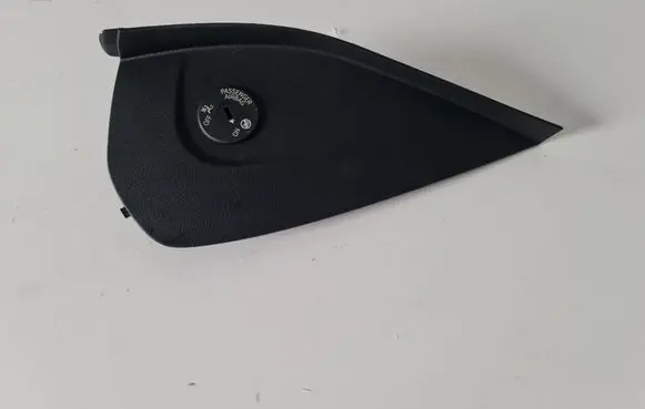 BMW 5 G30 G31 Dashboard side end trim 9329555