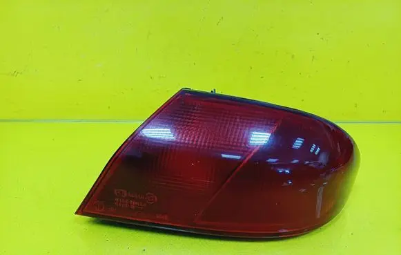 Alfa Romeo 166 Rear/tail lights