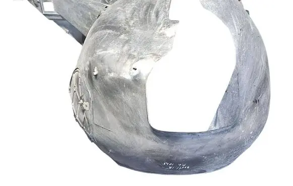 Front wheel arch liner splash guards