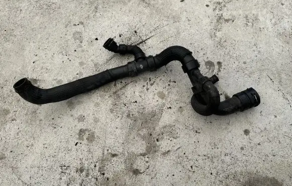 Volvo V60 Engine coolant pipe/hose 31355201001