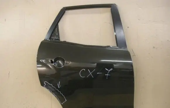 Mazda CX-7 Rear door