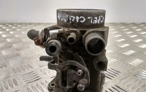 Opel Calibra Throttle valve 90280708