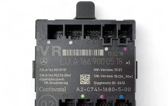 Mercedes-Benz GL X166 Door control unit/module A1669000518