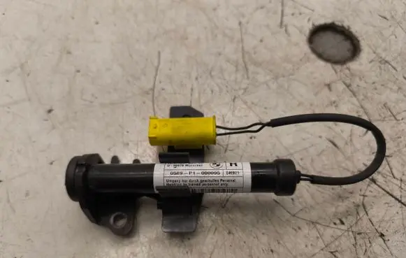 BMW 4 G22 G23 G24 G26 Bonnet Pedestrian Airbag Actuator 7449430