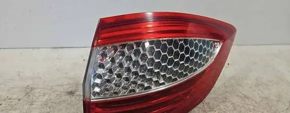 Ford Mondeo MK IV Rear/tail lights 7S7113404B
