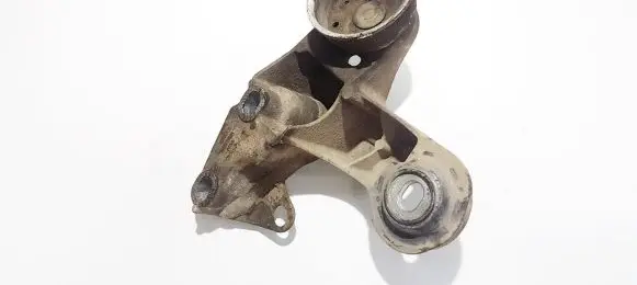 Audi A4 S4 B5 8D Engine mounting bracket 4b0199351a