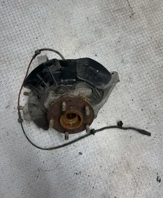 Hyundai Tucson IV NX4 Front wheel hub