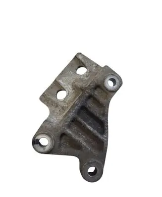 Volvo V60 Front differential bracket 31439850