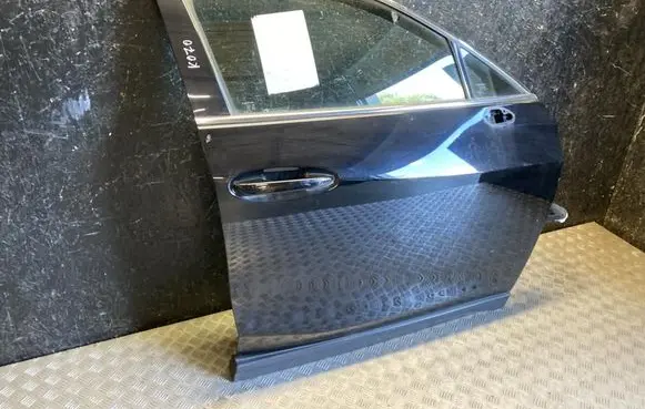 Lexus UX Front door