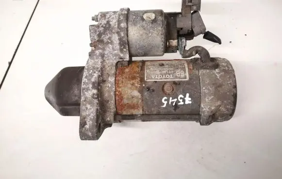 Toyota Corolla Verso AR10 Starter motor 281000g040 28100-0g040