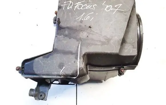 Ford Focus Air filter box