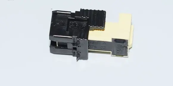 BMW i3 Brake pedal sensor switch 9240076