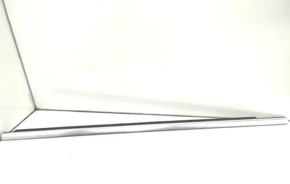 Mercedes-Benz GLE (W166 - C292) Front door glass trim molding A1667250165 A1667252909