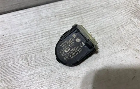 Tire pressure sensor