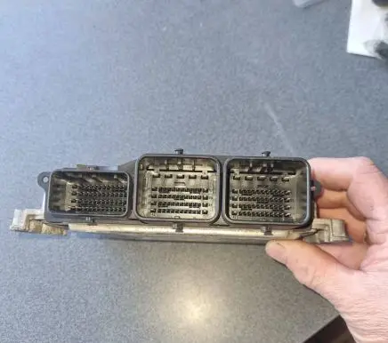 Ford Mondeo MK IV Engine control unit/module CV2112A650AE 0281019349