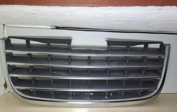 Chrysler Grand Voyager V Front grill 05113127AA 05113127 05113228AA