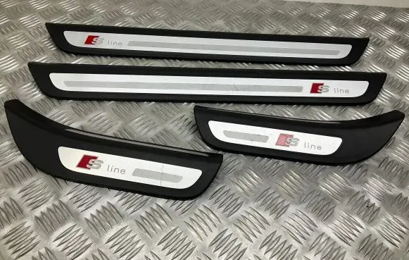 Audi Q5 SQ5 sill trim set (inner) 8R0853375C 8R0853376C 8R0853374C