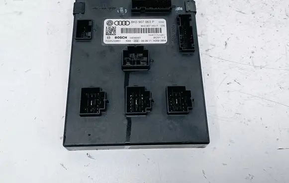 Audi Q5 SQ5 Comfort/convenience module 8K0907063P F005V00851
