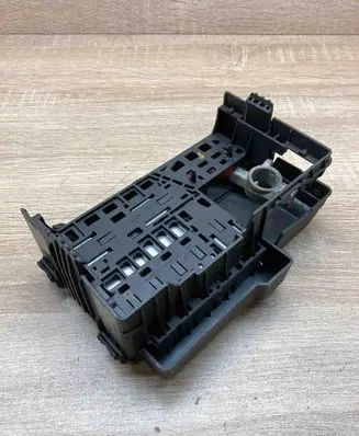 Renault Scenic III - Grand scenic III Fuse box set 401154265