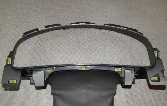 Volkswagen Touareg II Dashboard trim 7P1858349