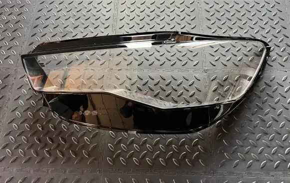 Audi A6 Allroad C7 Headlight lense 