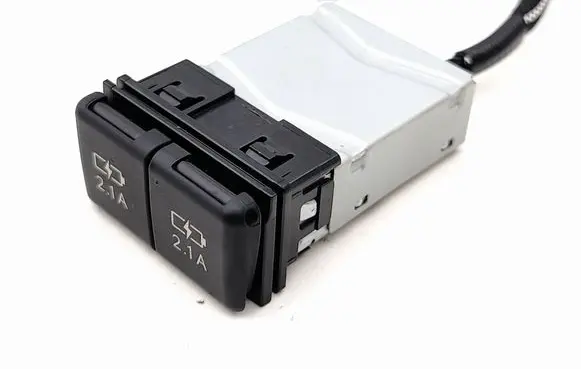 Lexus RX 450H USB socket connector 8553248010 20116 D066202