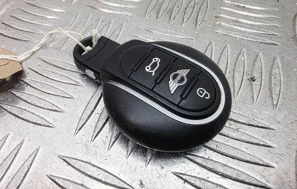Mini One - Cooper F56 F55 Ignition key/card 