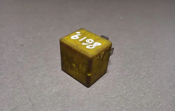 Renault Megane I Other relay 7700844253 03532