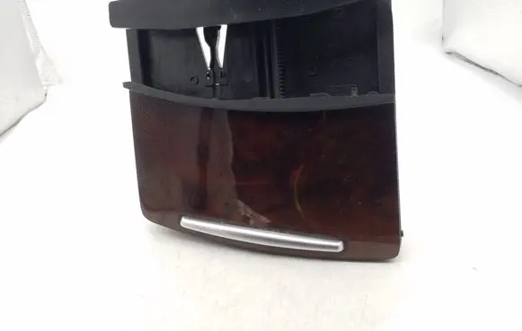 Ashtray (front)