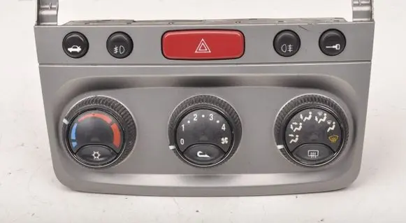 Alfa Romeo 147 Climate control/heater control trim 1560741130