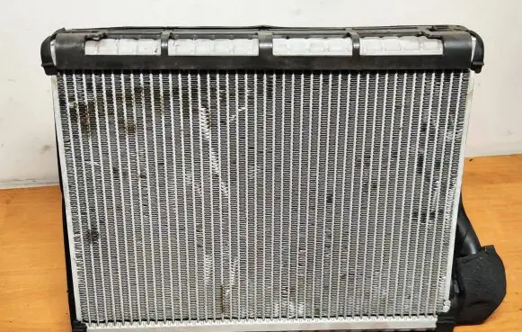 Audi A6 Allroad C6 Air conditioning (A/C) radiator (interior)