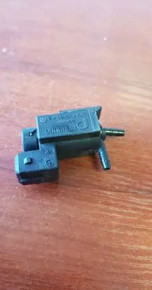 BMW 5 E60 E61 Turbo solenoid valve 1742712