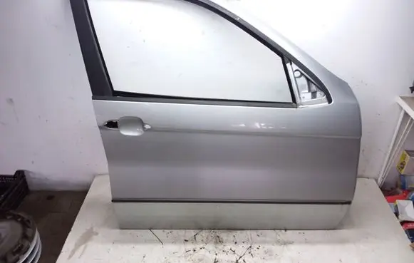BMW X5 E53 Front door